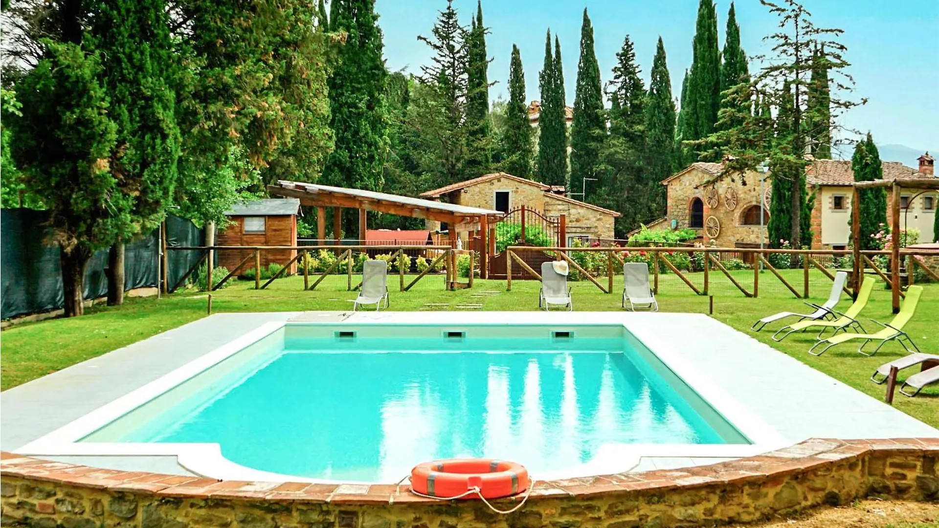 Nice Home In Arezzo With Kitchen