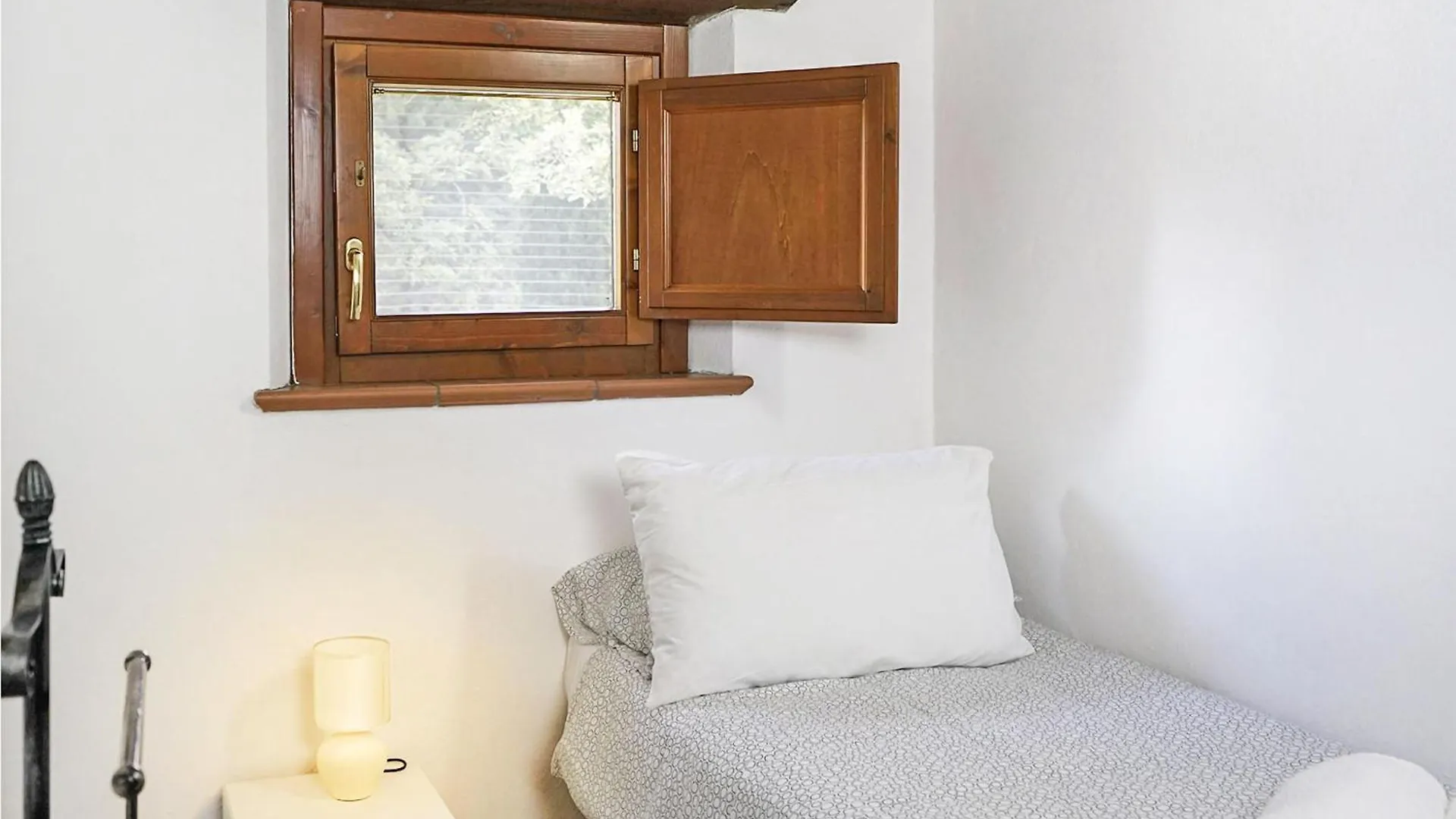 Holiday home Nice Home In Arezzo With Kitchen Italy