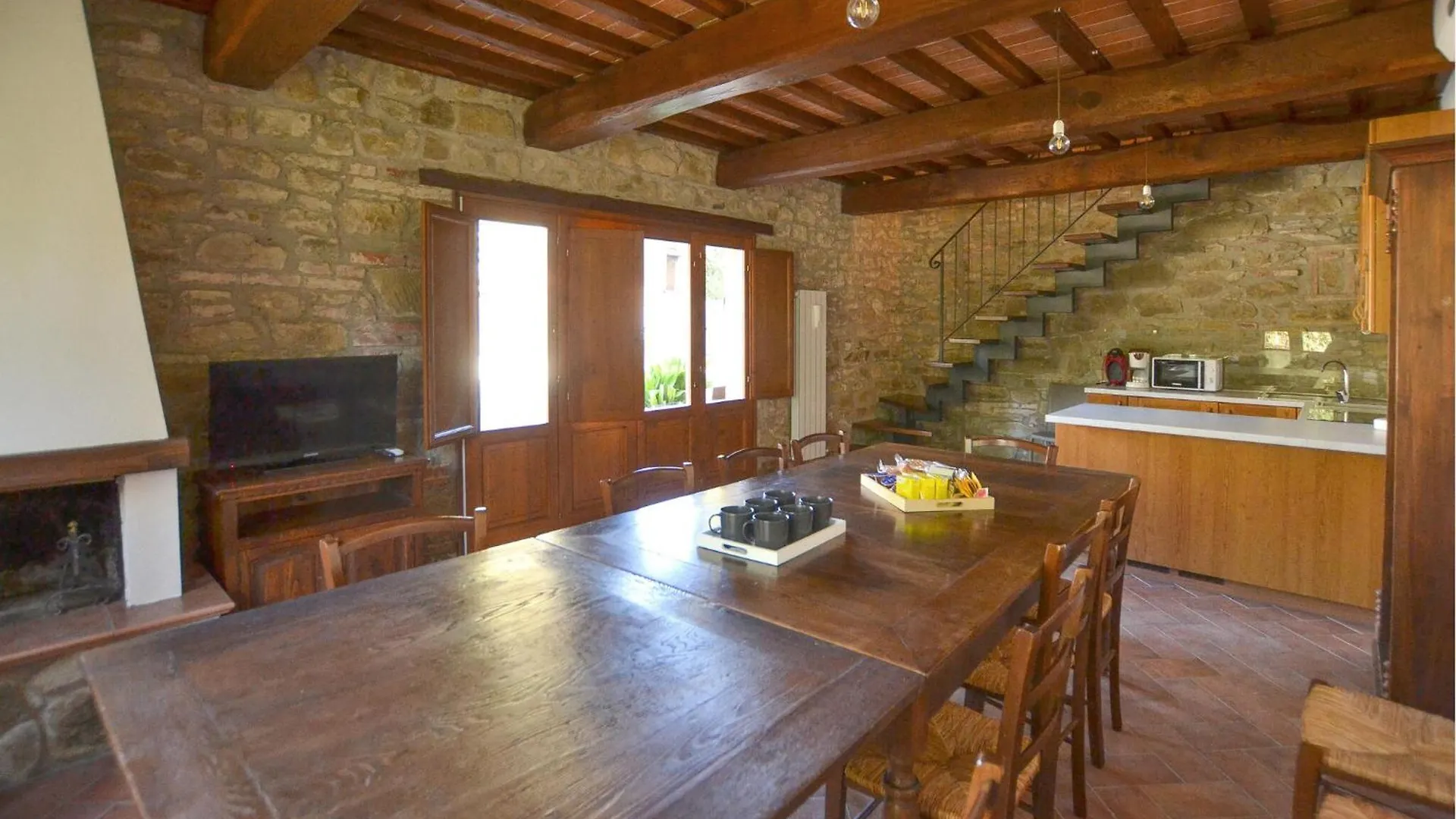 Nice Home In Arezzo With Kitchen Italy